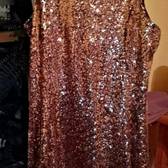 The Edit by Seventeen Juniors' Sequined Open-Back - Picture 7 of 8